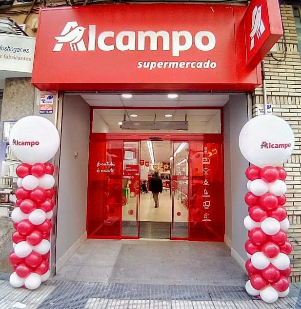 decoración personalizada columnas empresa Al campo supermercado