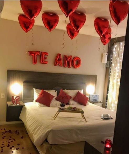 decoración personalizada globos aniversario san valentin