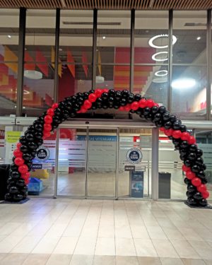 Columnas de Globos para empresas negro y rojo