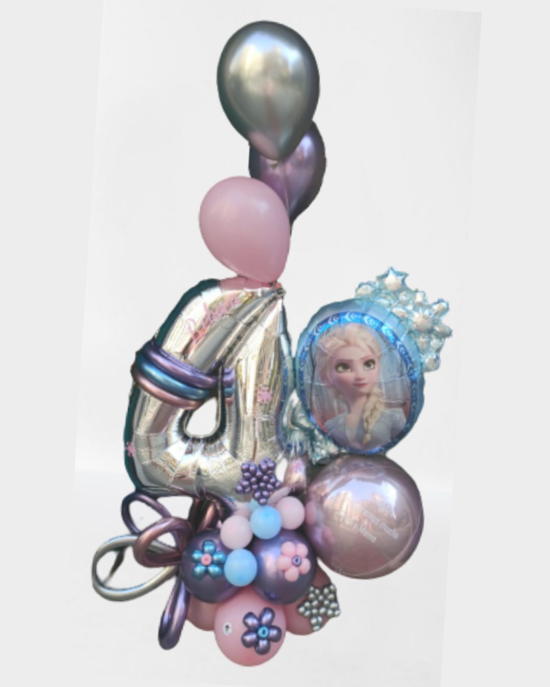 Arreglo de globos de frozen con el numero 4
