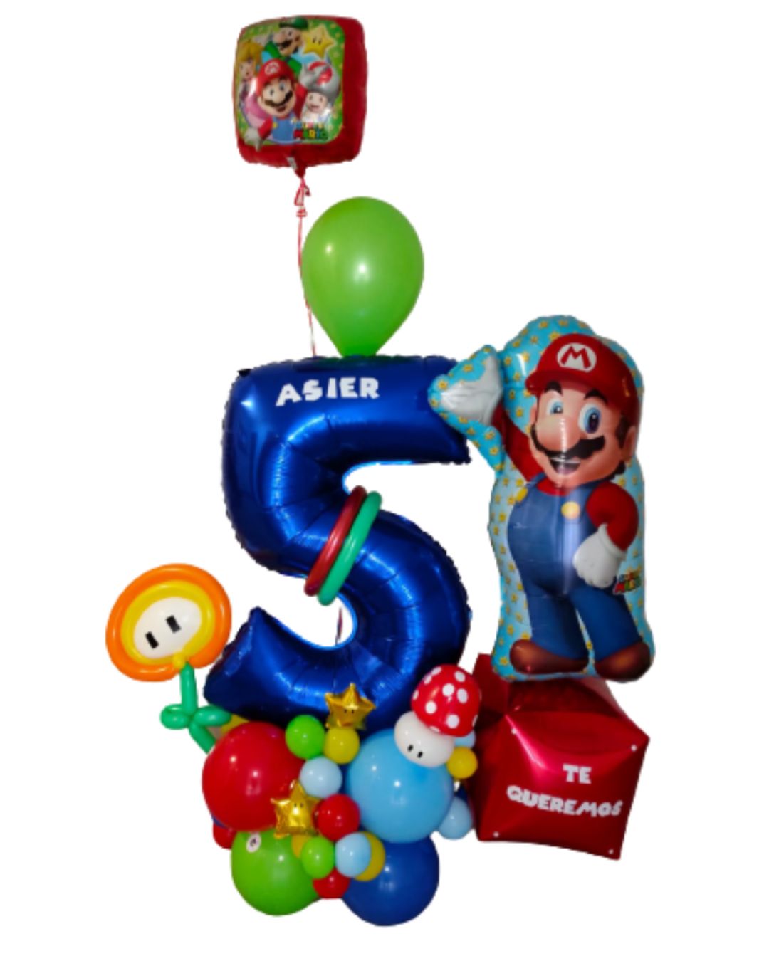 Arreglo de Globos con el numero 5 y un globo de Mario Bros a un lado con otros globos con helio decorados
